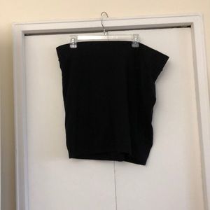 Torrid black skirt size 3